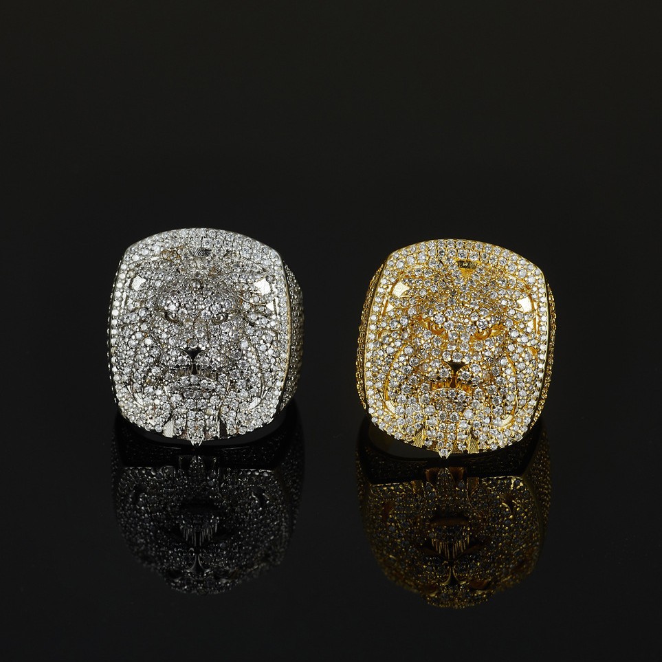 Кольцо с муассанитом цвета D,  – обзор и цена Street Fashion Rings