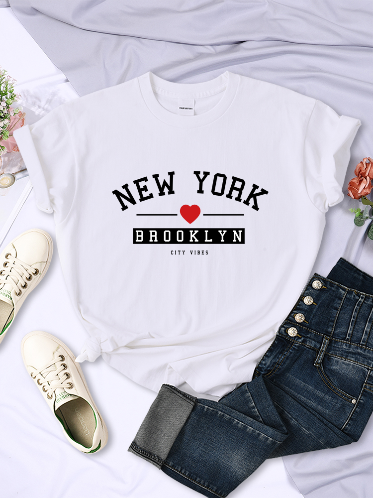 Футболка с принтом New York Br – обзор и цена Street Fashion Vibes